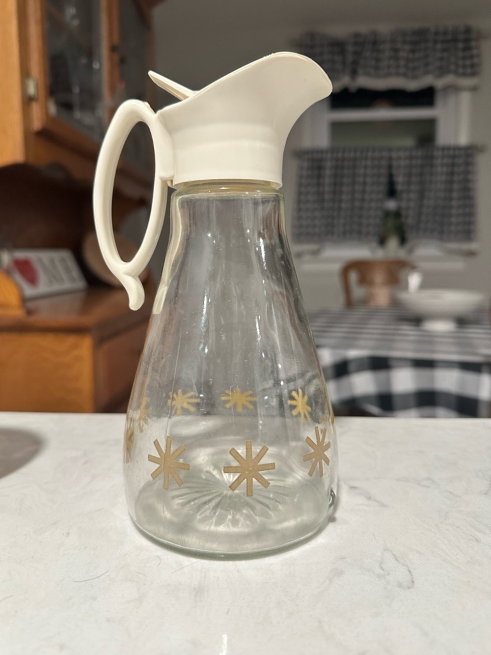 Vintage Log Cabin Syrup Glass Pitcher Dispenser Gold Starburst Accents Retro